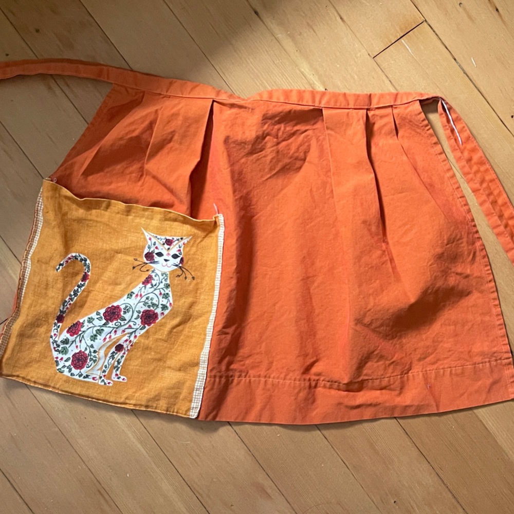 Vintage Orange Cat Print Apron